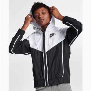 Nike Womens Windbreaker